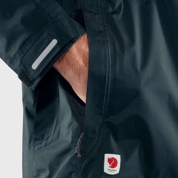 Fjallraven High Coast Hydratic Jacket Mens - Picture 10 of 15